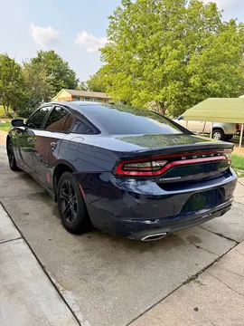 2015 Dodge Charger SE Sedan 4D