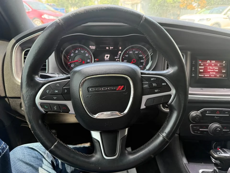 2015 Dodge Charger 7th Gen - Image 12 of 20