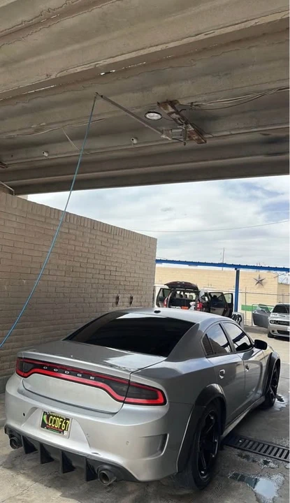 2015 Dodge Charger 7th Gen - Image 2 of 5