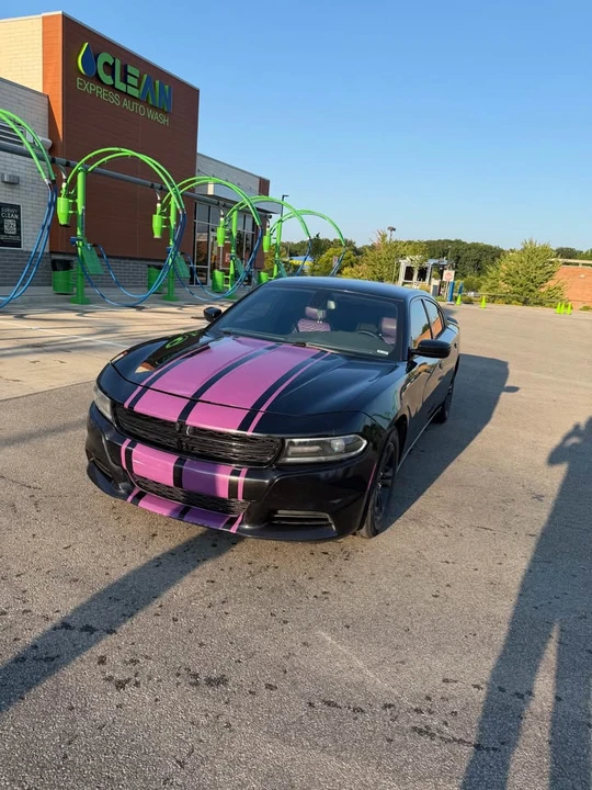 2015 Dodge Charger 7th Gen - Image 2 of 12