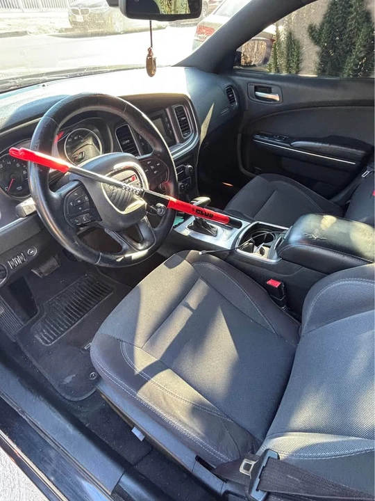 2015 Dodge Charger 7th Gen - Image 5 of 8