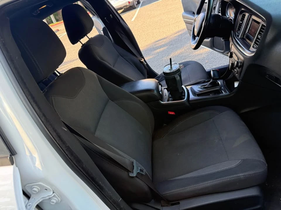 2015 Dodge Charger 7th Gen - Image 12 of 15