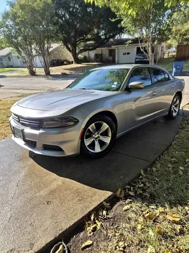 2015 Dodge Charger SE Sedan 4D