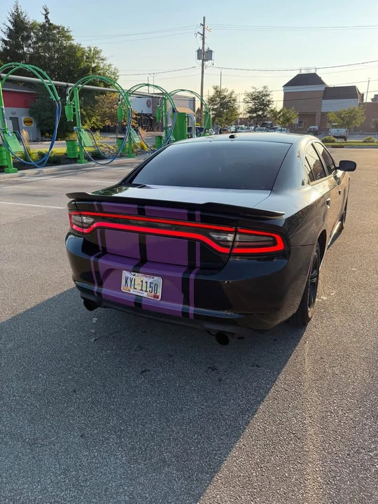 2015 Dodge Charger 7th Gen - Image 5 of 12