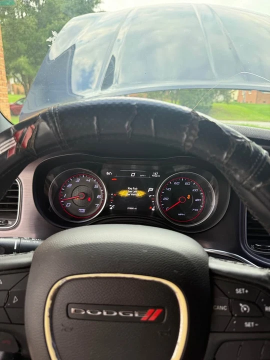 2015 Dodge Charger 7th Gen - Image 12 of 12