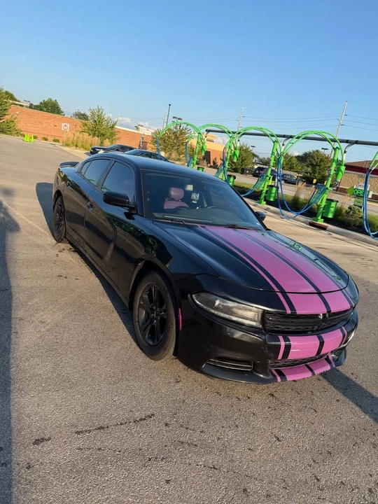 2015 Dodge Charger 7th Gen - Image 4 of 12