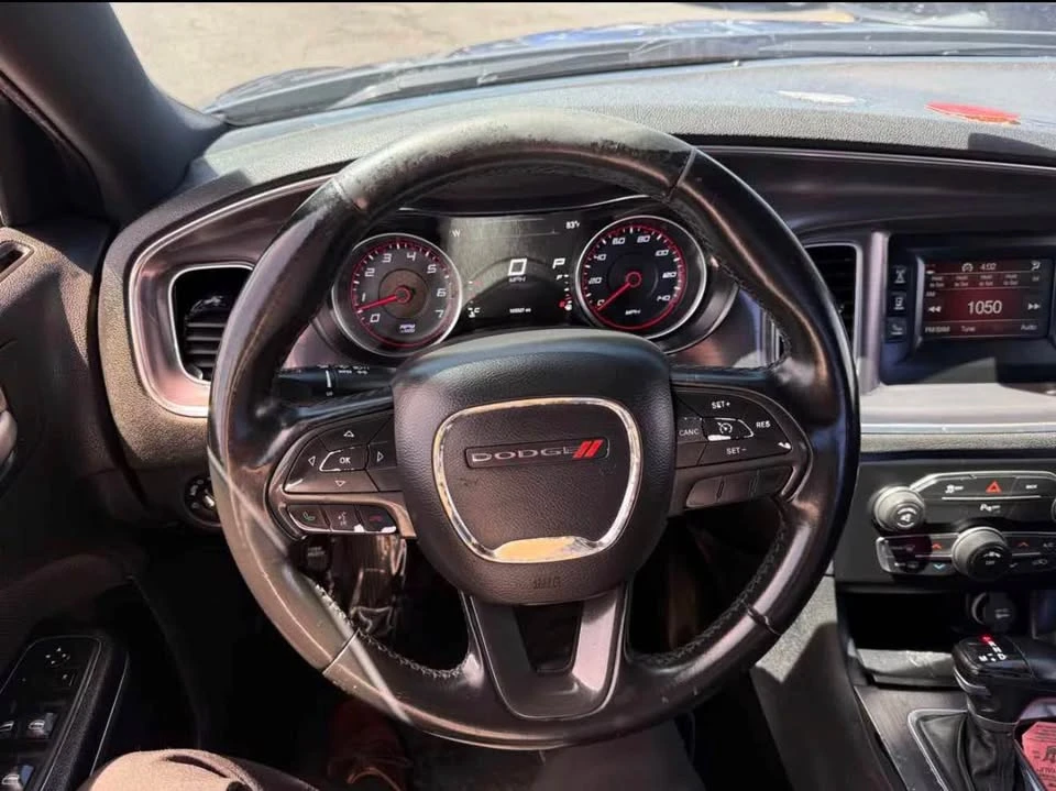 2015 Dodge Charger 7th Gen - Image 8 of 12