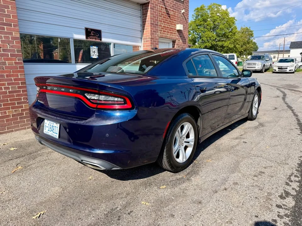 2015 Dodge Charger 7th Gen - Image 5 of 11