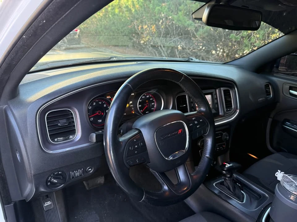 2015 Dodge Charger 7th Gen - Image 7 of 15