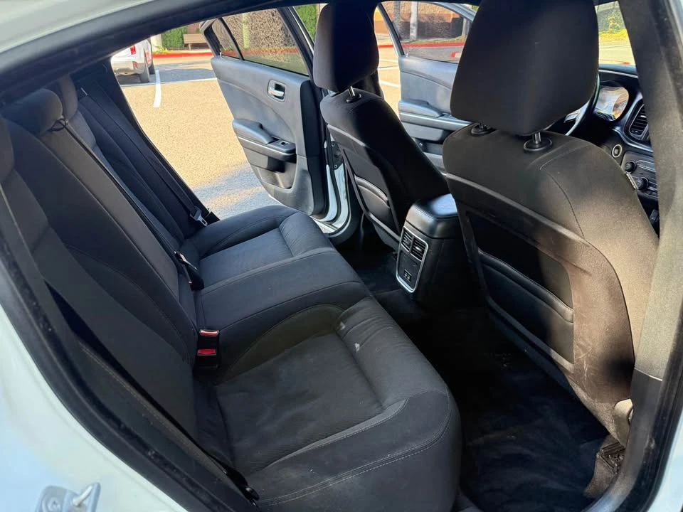 2015 Dodge Charger 7th Gen - Image 9 of 15