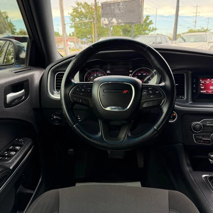 2015 Dodge Charger 7th Gen - Image 11 of 20