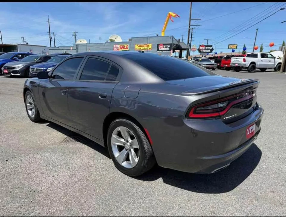 2015 Dodge Charger 7th Gen - Image 3 of 12