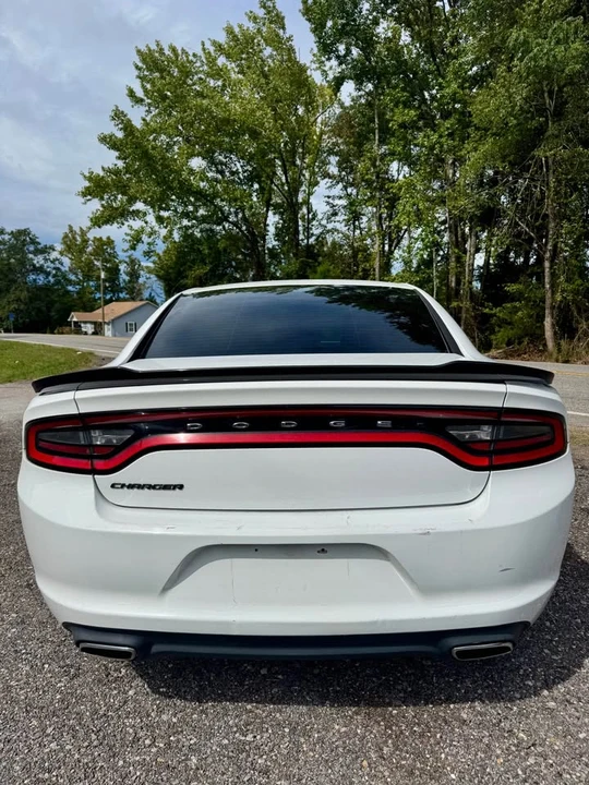 2015 Dodge Charger 7th Gen - Image 7 of 19