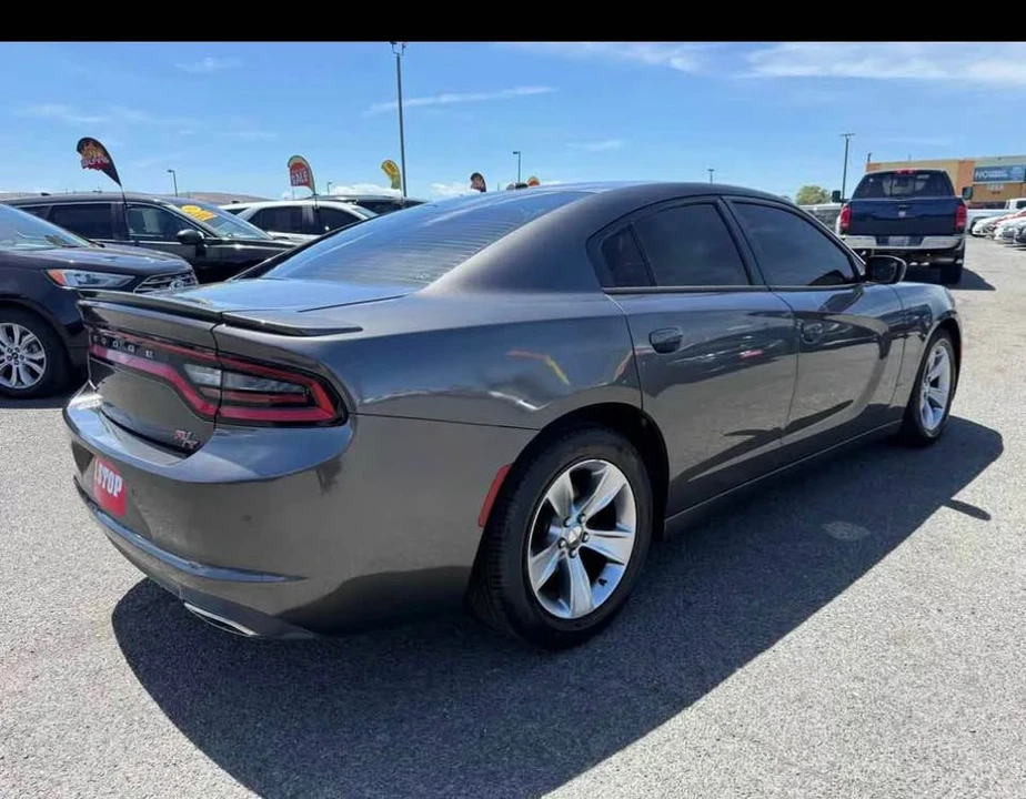 2015 Dodge Charger 7th Gen - Image 4 of 12