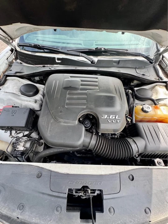 2015 Dodge Charger 7th Gen - Image 19 of 19