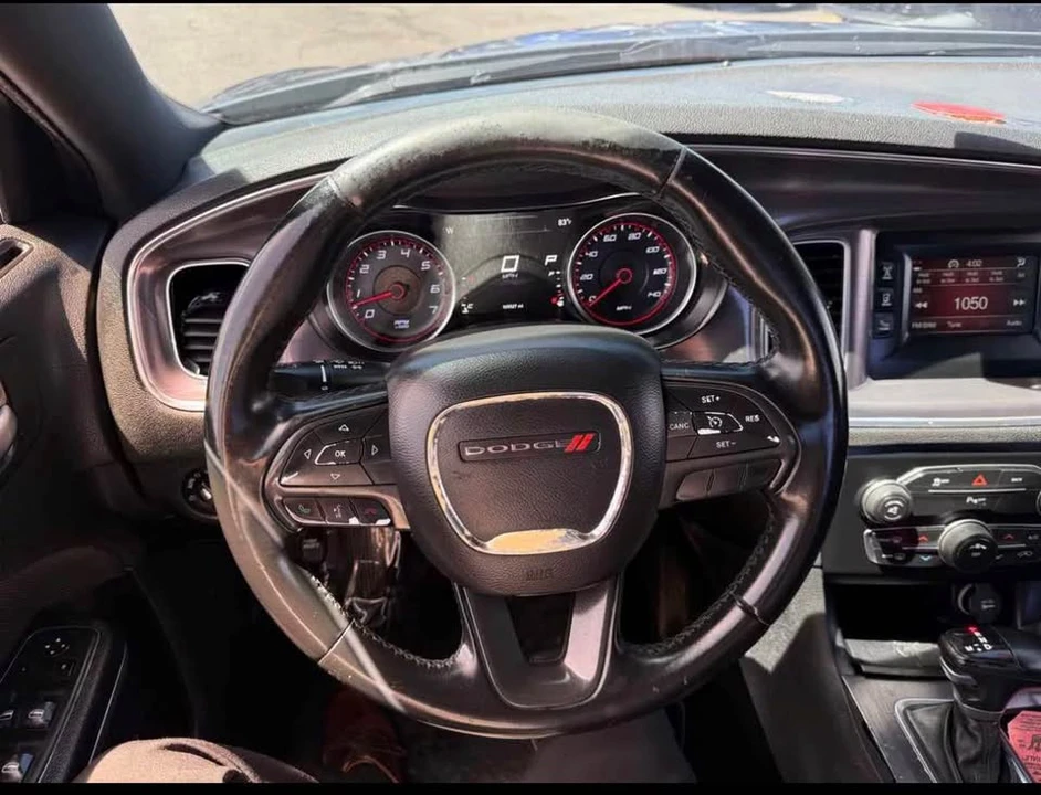 2015 Dodge Charger 7th Gen - Image 10 of 12