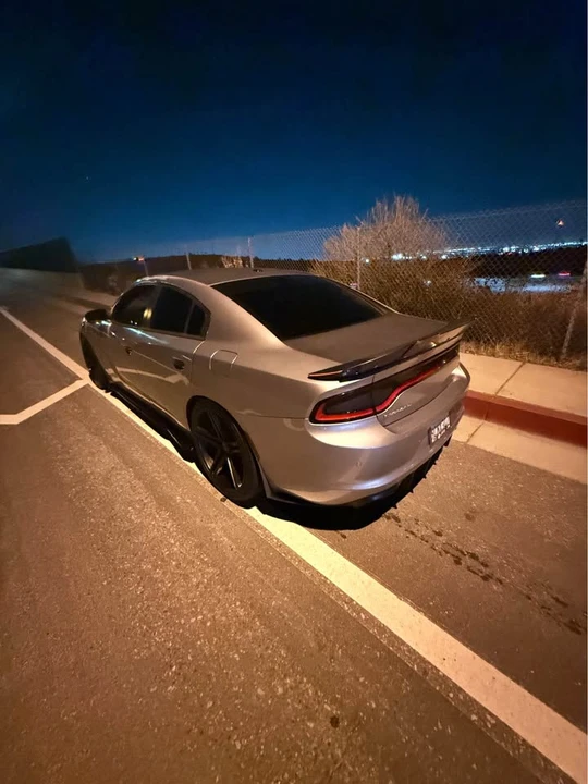 2015 Dodge Charger 7th Gen - Image 4 of 4