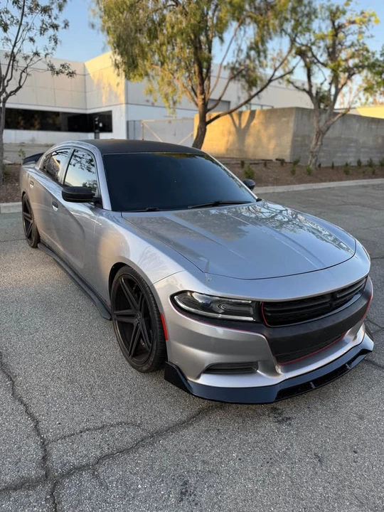 2015 Dodge Charger 7th Gen - Image 3 of 4