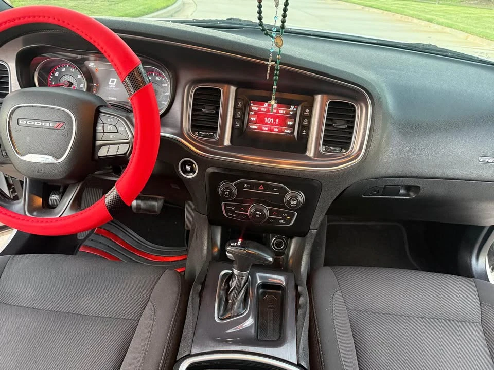 2015 Dodge Charger 7th Gen - Image 12 of 18