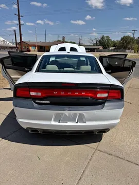 2015 Dodge Charger SE Sedan 4D