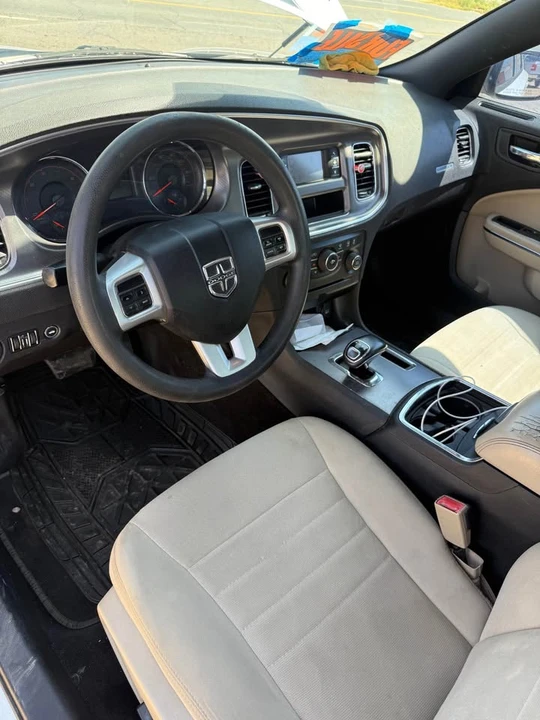 2015 Dodge Charger 7th Gen - Image 8 of 10