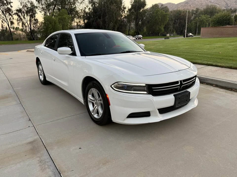2015 Dodge Charger 7th Gen - Image 2 of 18