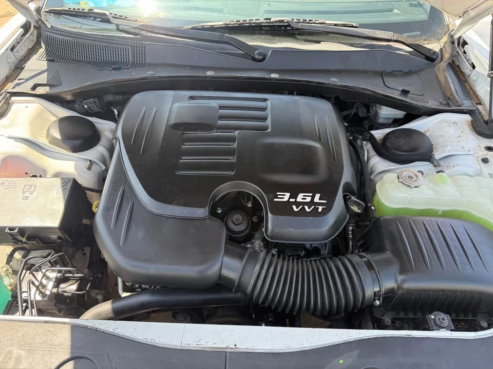 2015 Dodge Charger 7th Gen - Image 7 of 10