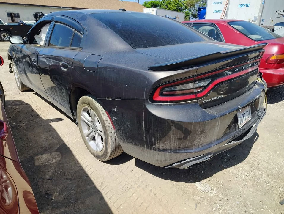 2015 Dodge Charger 7th Gen - Image 3 of 8