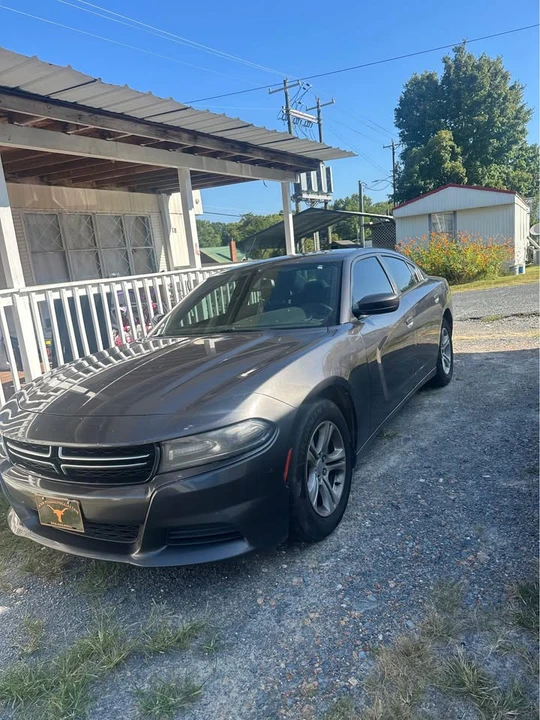 2015 Dodge Charger 7th Gen - Image 2 of 2
