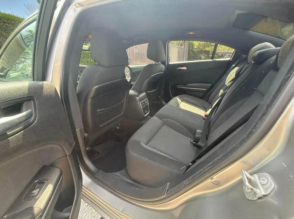 2015 Dodge Charger 7th Gen - Image 8 of 9