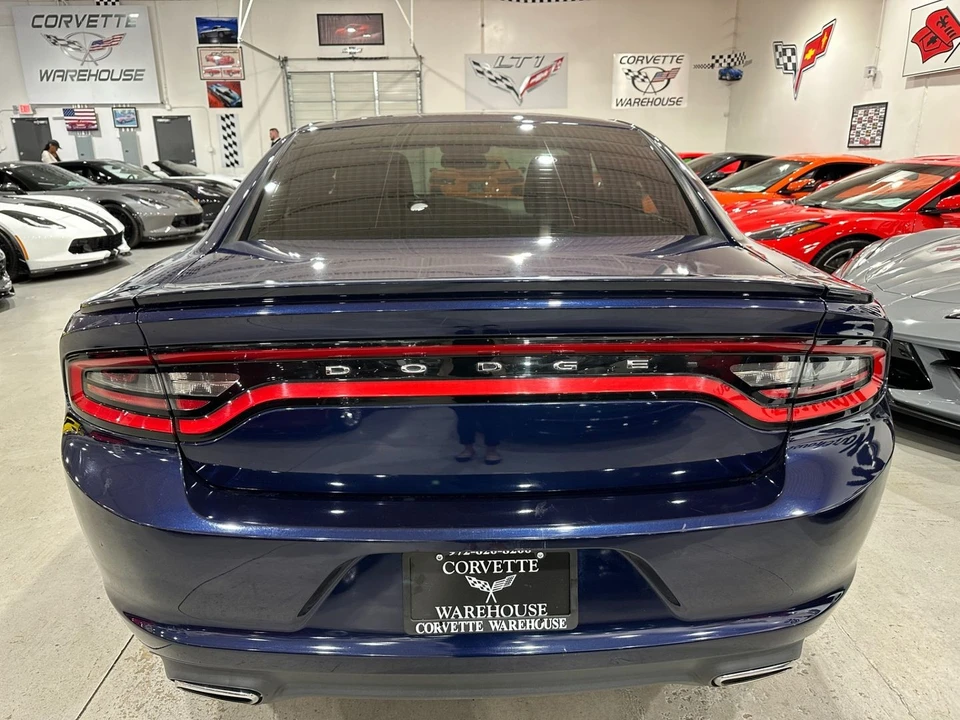 2015 Dodge Charger 7th Gen - Image 9 of 11