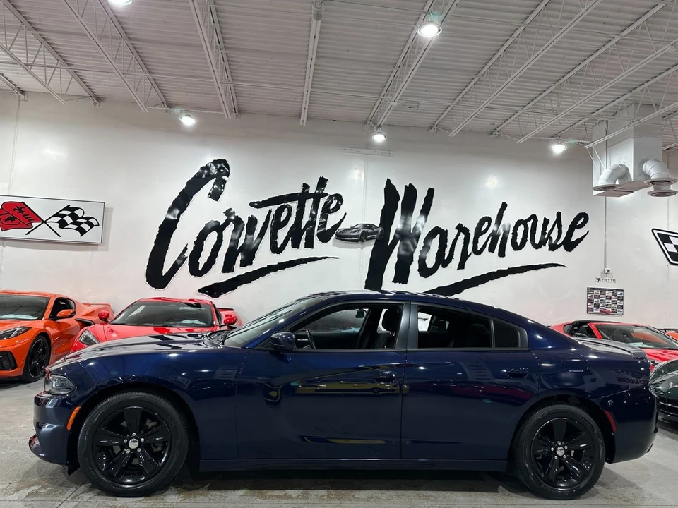 2015 Dodge Charger 7th Gen - Image 2 of 11