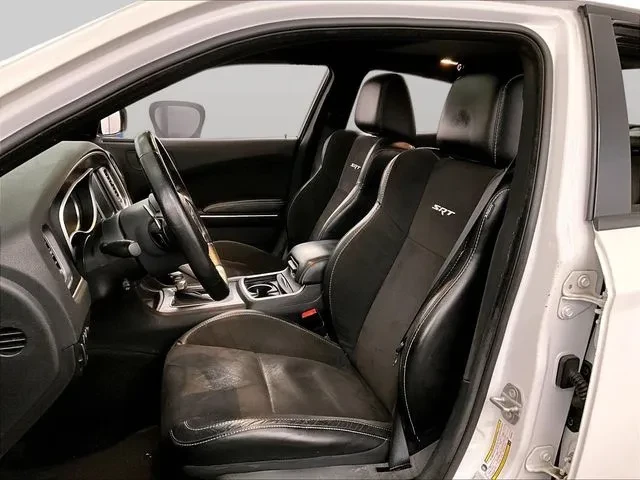 2015 Dodge Charger SRT Hellcat 7th Gen - Image 26 of 31
