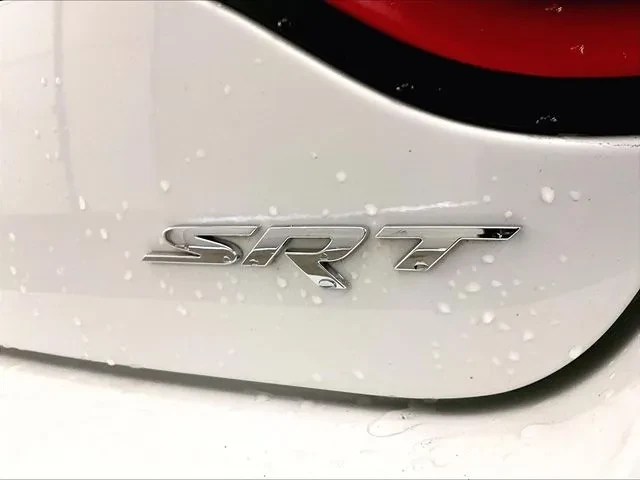 2015 Dodge Charger SRT Hellcat 7th Gen - Image 15 of 31