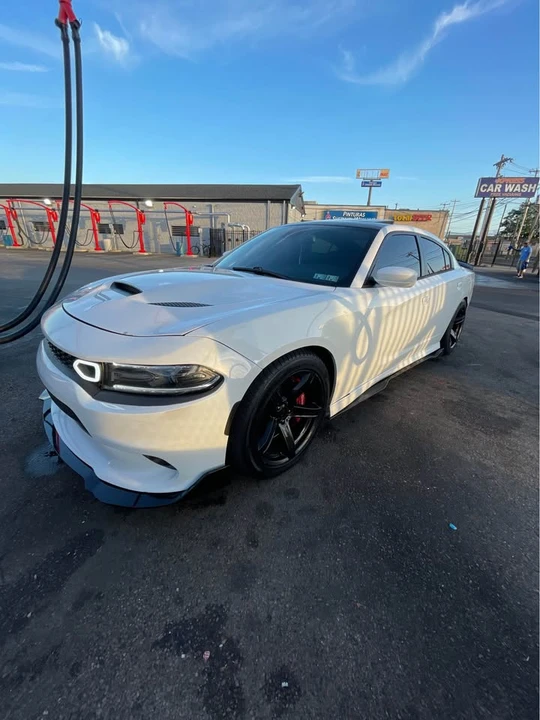 2015 Dodge Charger SRT Hellcat 7th Gen - Image 4 of 6