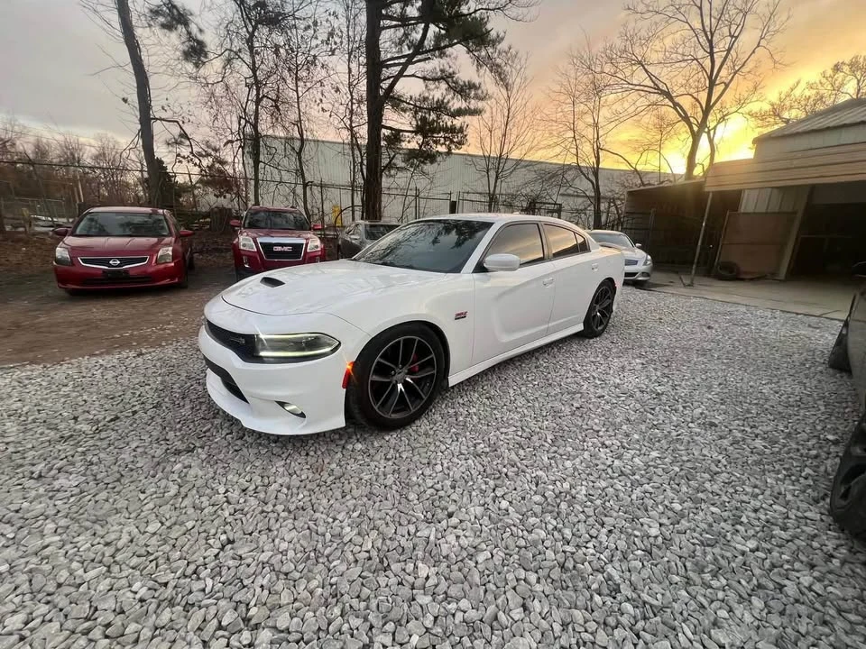2015 Dodge Charger SRT & 392 7th Gen - Image 2 of 11