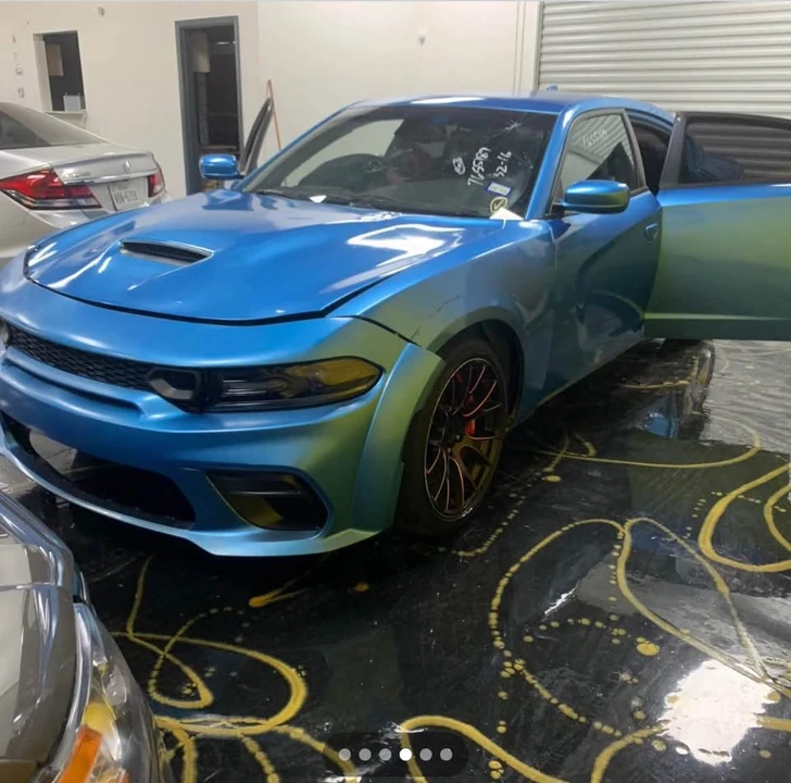 2015 Dodge Charger SRT & 392 7th Gen - Image 9 of 11