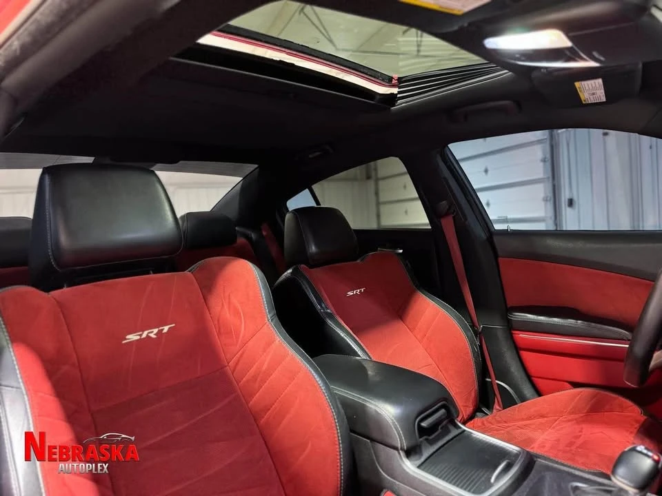 2015 Dodge Charger SRT & 392 7th Gen - Image 17 of 18