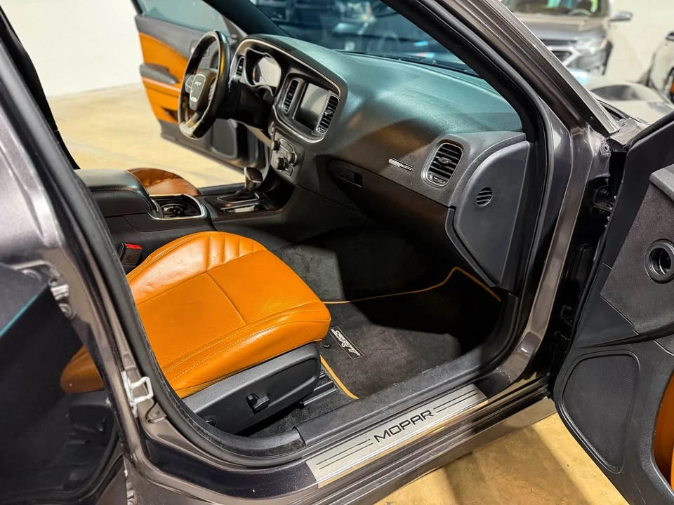 2015 Dodge Charger SRT & 392 7th Gen - Image 13 of 18