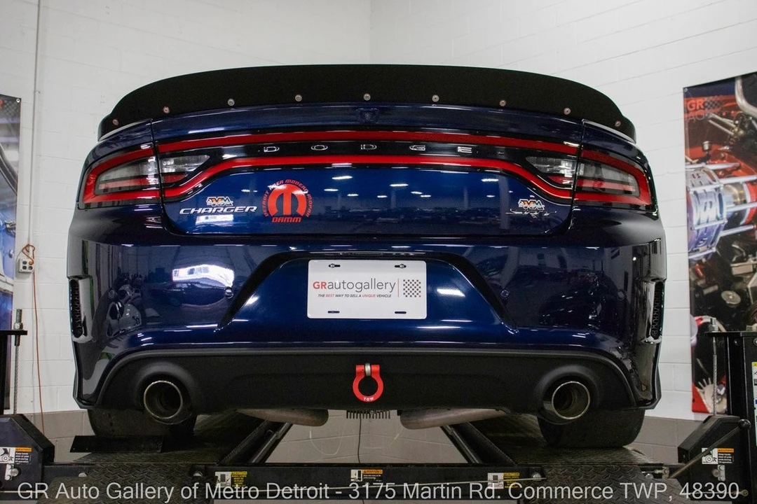 2015 Dodge Charger SRT Hellcat 7th Gen - Image 20 of 31