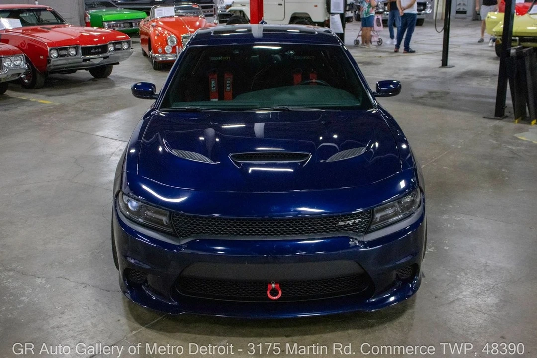 2015 Dodge Charger SRT Hellcat 7th Gen - Image 8 of 31