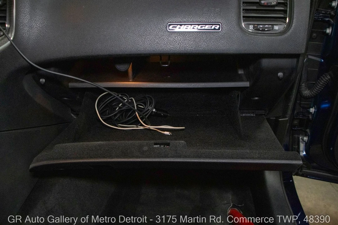 2015 Dodge Charger SRT Hellcat 7th Gen - Image 31 of 31