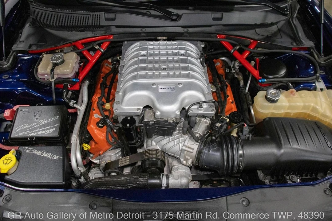 2015 Dodge Charger SRT Hellcat 7th Gen - Image 12 of 31
