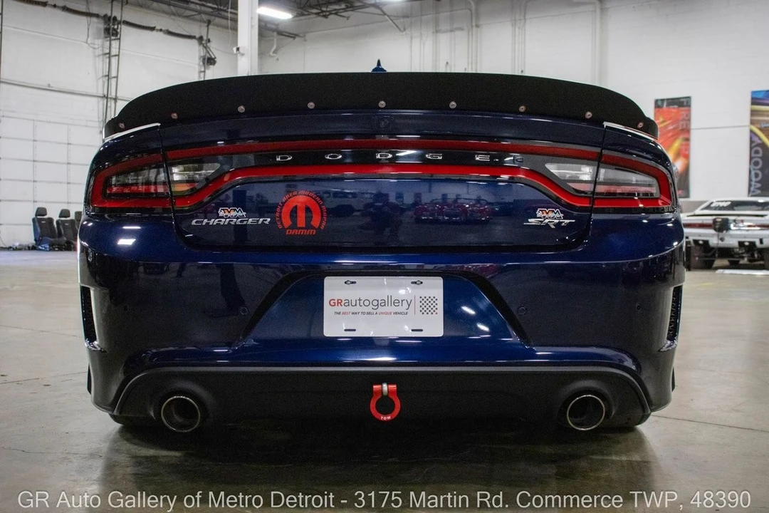 2015 Dodge Charger SRT Hellcat 7th Gen - Image 5 of 31
