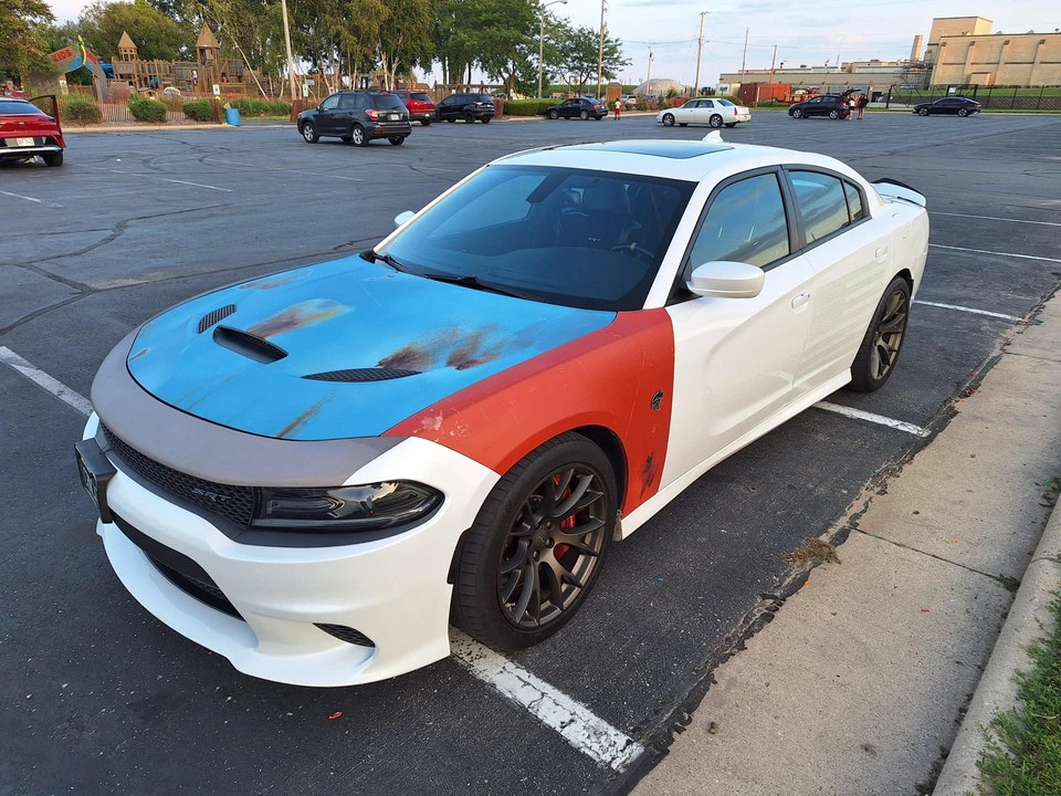2015 Dodge Charger SRT Hellcat 7th Gen - Image 3 of 31