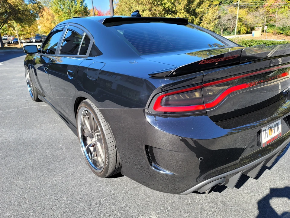 2015 Dodge Charger SRT Hellcat 7th Gen - Image 20 of 31