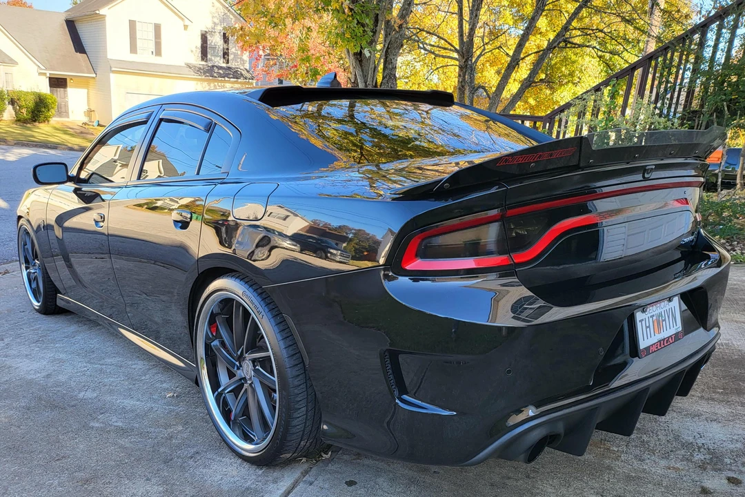 2015 Dodge Charger SRT Hellcat 7th Gen - Image 4 of 31