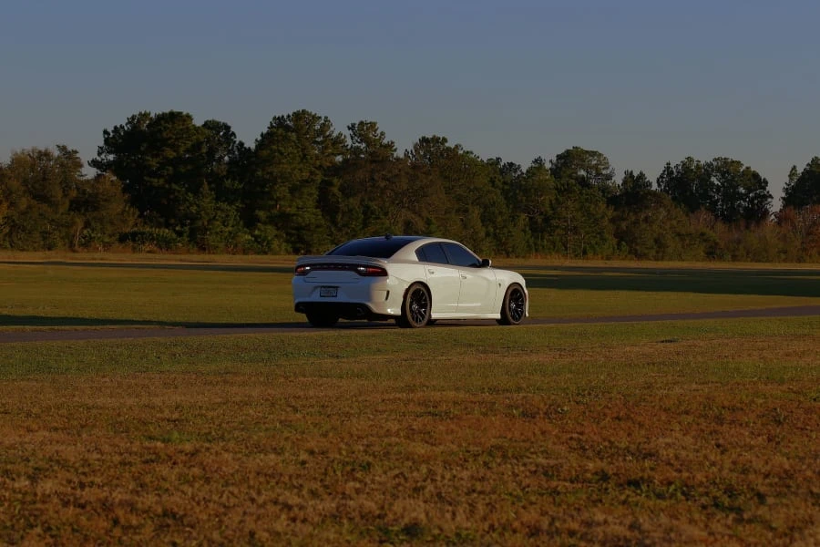 2015 Dodge Charger SRT Hellcat 7th Gen - Image 9 of 22
