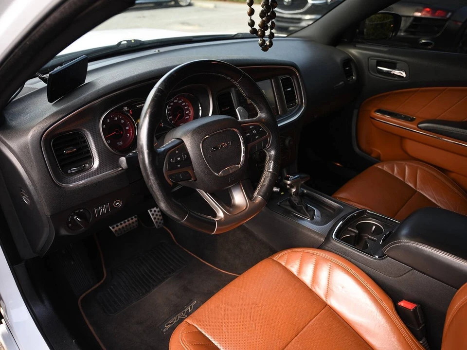 2015 Dodge Charger SRT Hellcat 7th Gen - Image 8 of 13