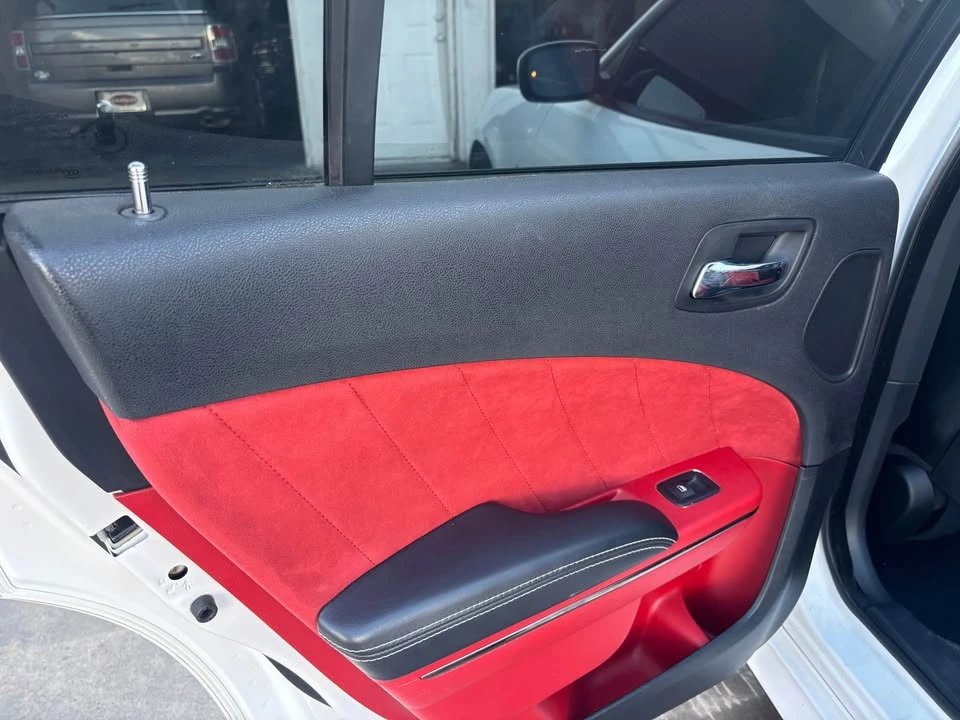 2015 Dodge Charger SRT Hellcat 7th Gen - Image 8 of 13